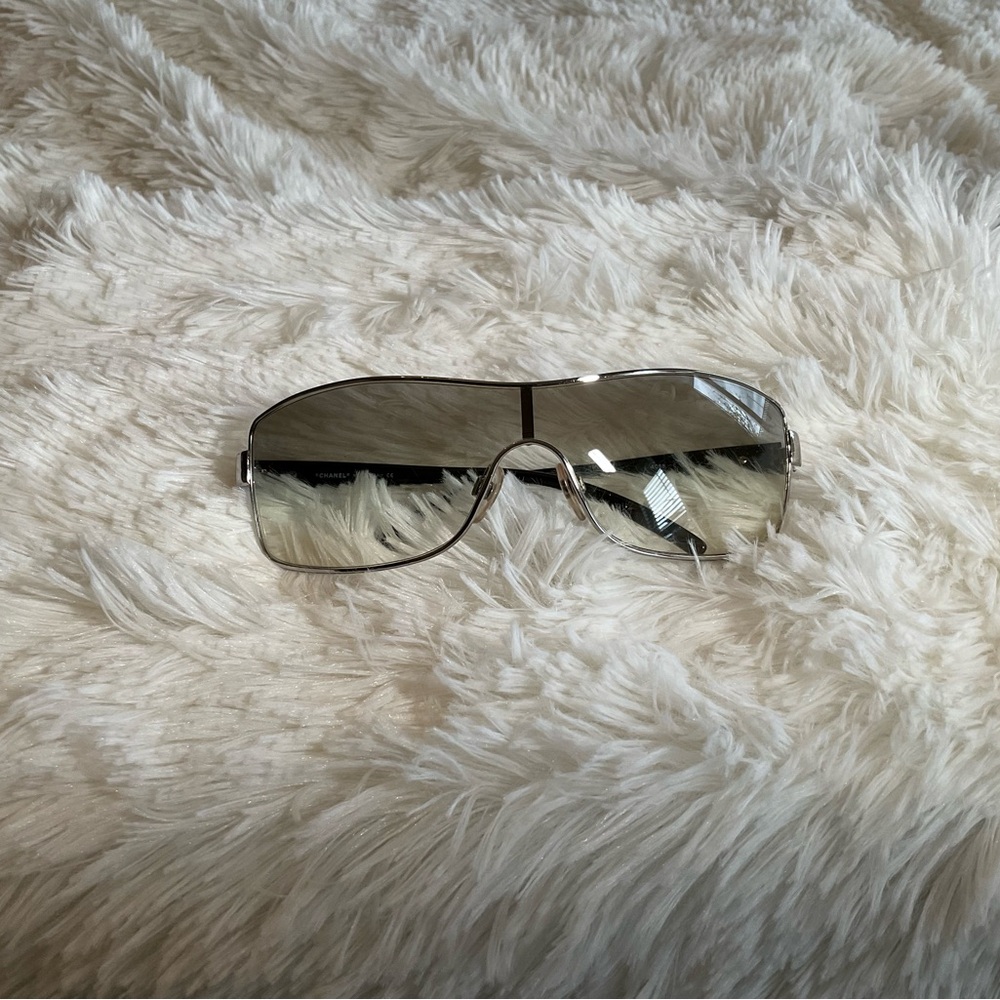Chanel Goggle Sunglasses - Picture 2 of 6